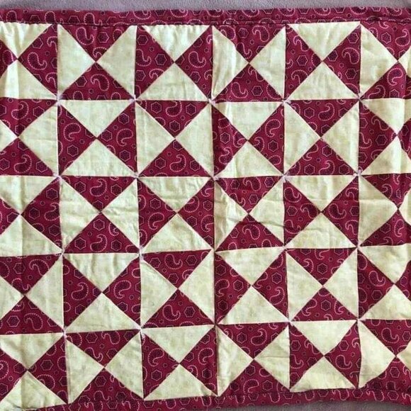 Quilt Handmade Tied Bow Tie 22x26 Paisley Red and Yellow #702-1 - Picture 1 of 3